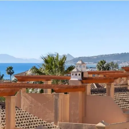 Casa Adosada Cerca De La Playa *